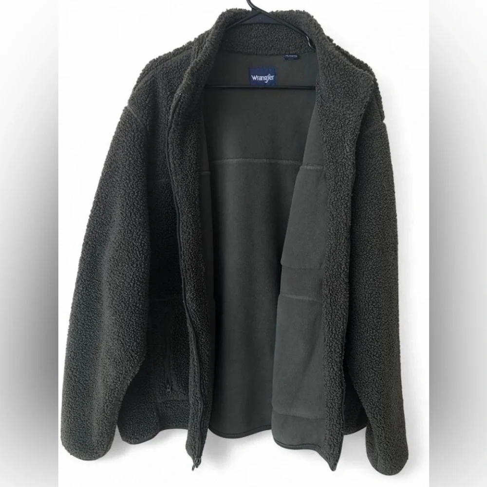Wrangler Men's Multi-Pocket Sherpa Jacket Charcoal Size XXL Full Zip Heavyweight